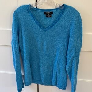 Bloomingdale's Cashmere Sweater in Vibrant Blue